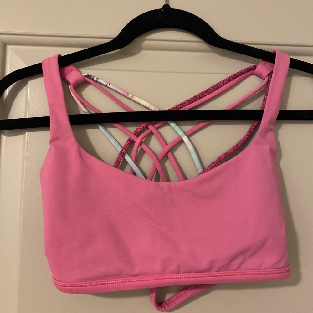 Lululemon free to be wild bra 8 pink